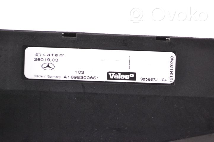 Mercedes-Benz GL X164 Radiateur électrique de chauffage auxiliaire A1698300861