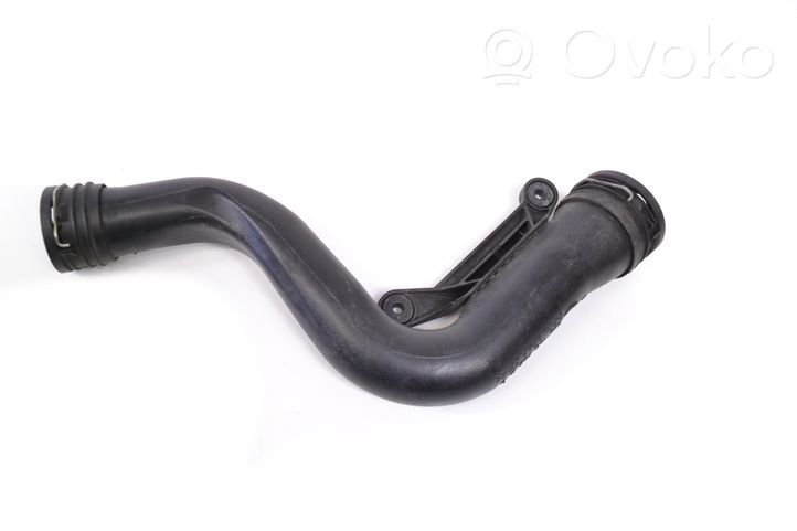 Seat Leon (5F) Tube d'admission de tuyau de refroidisseur intermédiaire 1K0145762P