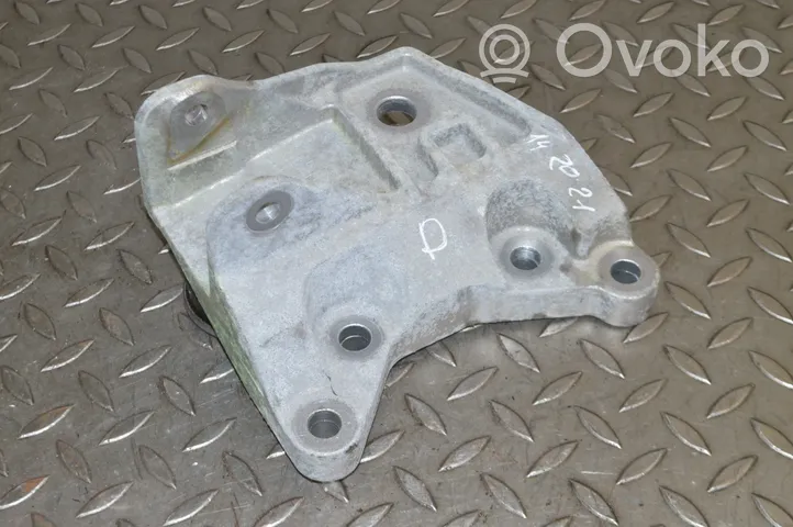 Jaguar E-Pace Engine mounting bracket GJ326P096AF