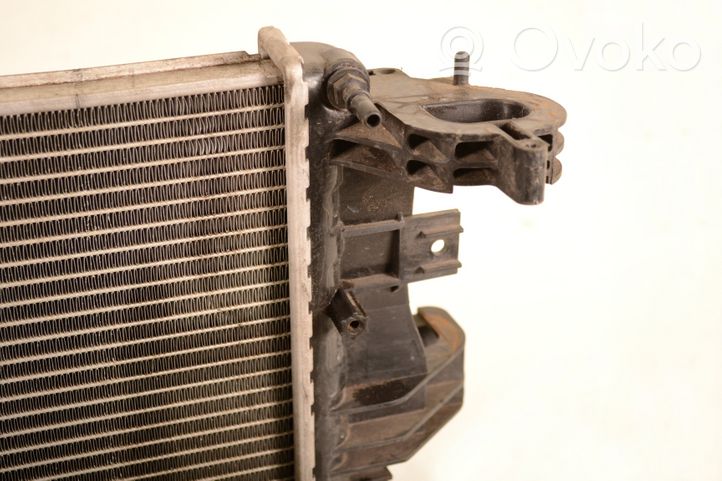 Iveco Daily 5th gen Radiateur de refroidissement 61988