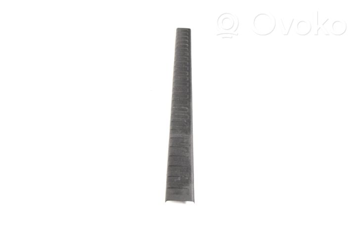 Toyota Land Cruiser (J150) Rivestimento laterale della consolle centrale posteriore 5857460120