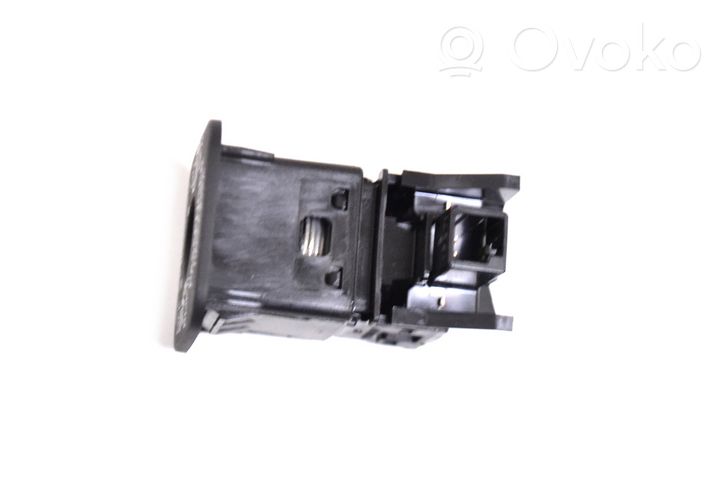 Toyota Land Cruiser (J150) Interruptor de encendido/apagado del airbag de pasajero 2091V98