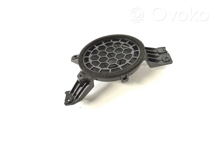 Audi Q8 Takaoven kaiutin 4M8035398