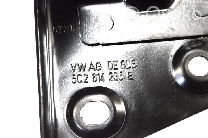 Volkswagen T-Roc ABS-pumpun kiinnike 5Q2614235E
