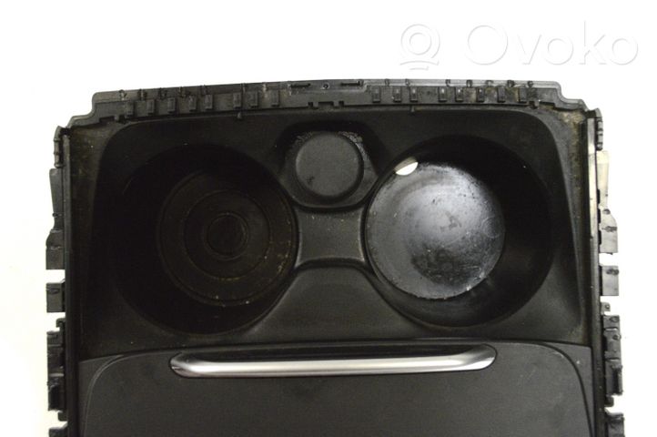 BMW 4 F32 F33 Cup holder 82939002