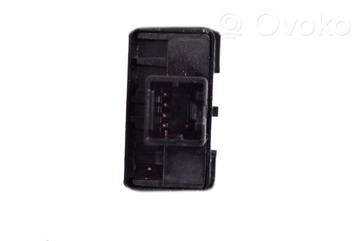 Nissan X-Trail T32 Seat heating switch 17414MD