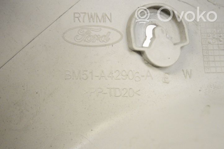 Ford Focus Moldura lateral de la consola central trasera BM51A42906AEW