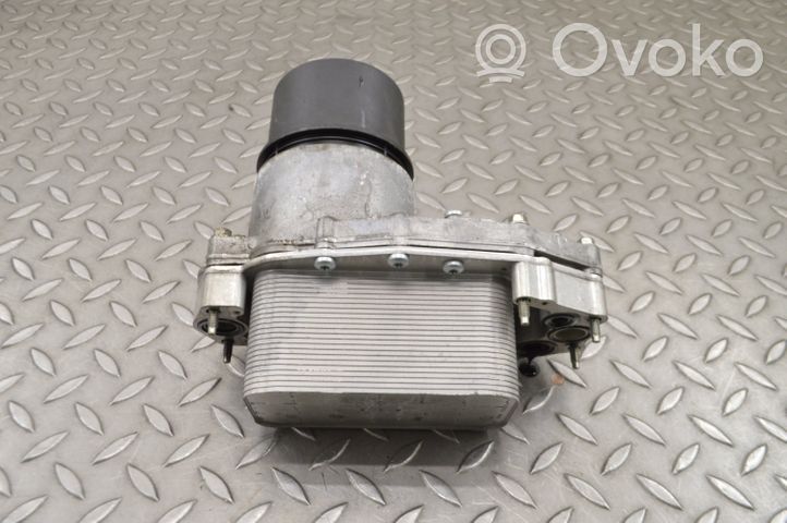 Land Rover Range Rover Velar Moottoriöljyn jäähdytinlaite FW936B624AB