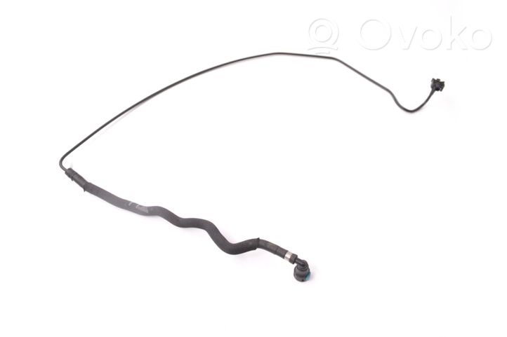 Volvo V40 Tuyau d'alimentation conduite de carburant 312006500