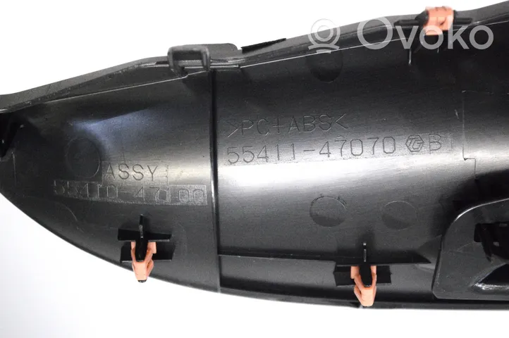 Toyota Prius (XW50) Verkleidung des Armaturenbretts 5541147070