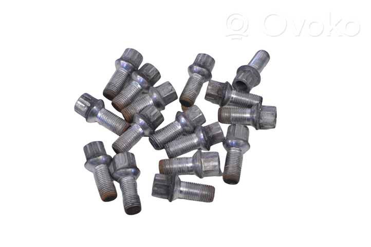 Audi A4 S4 B9 Nuts/bolts 