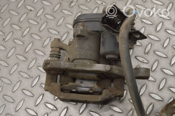 Nissan X-Trail T32 Rear brake caliper 