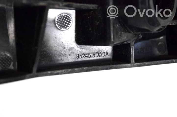 Infiniti Q30 Staffa angolare del supporto di montaggio del paraurti 852455DA0A