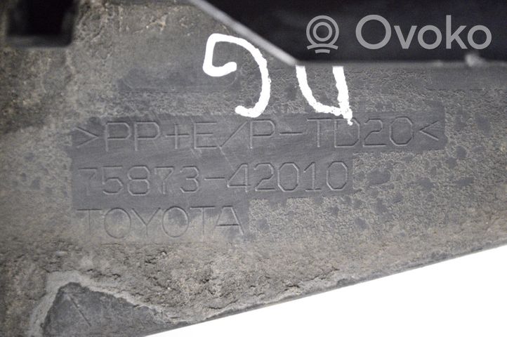 Toyota RAV 4 (XA50) Arche d'aile arrière 7587342010