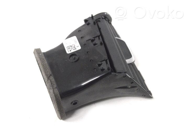 BMW 5 G30 G31 Copertura griglia di ventilazione cruscotto 9330858