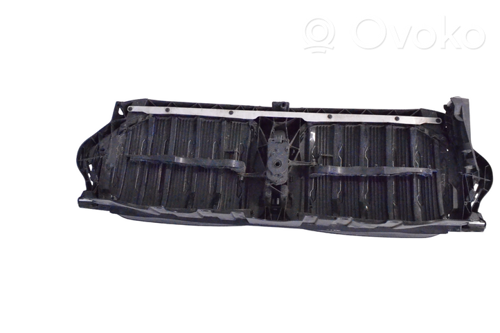 BMW X5 G05 Prowadnica powietrza intercoolera 226775