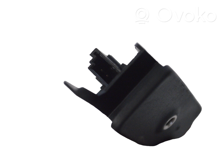 Volkswagen Touareg I Câble adaptateur AUX 1K0035724