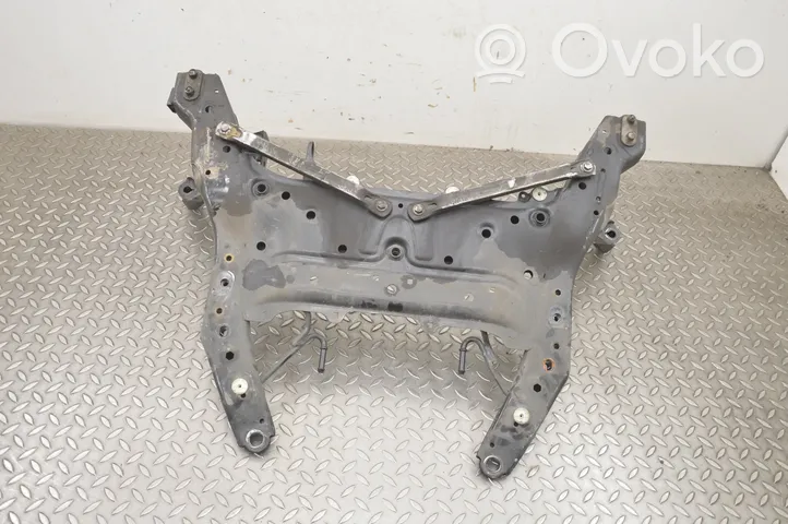 BMW 1 F40 Front subframe 6872729