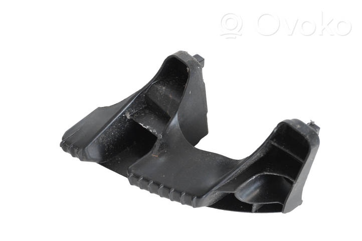 Subaru Outback (BS) Staffa angolare del supporto di montaggio del paraurti 