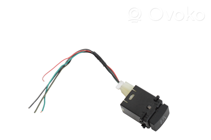 Subaru Outback (BS) Bouton interrupteur ouverture du coffre 