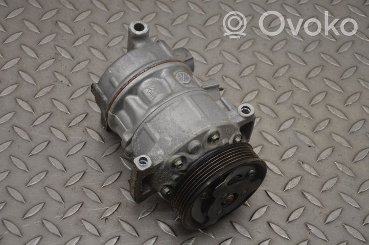 Volkswagen Golf Sportsvan Compressore aria condizionata (A/C) (pompa) 5Q0816803F