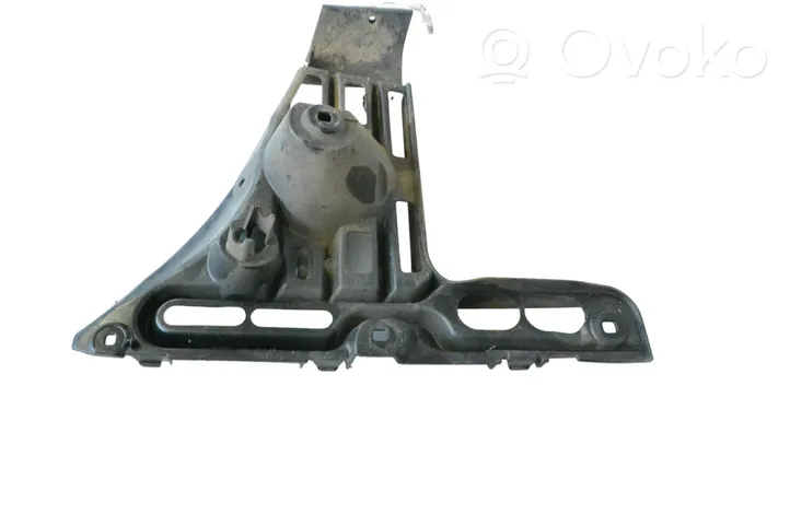 BMW 6 E63 E64 Staffa angolare del supporto di montaggio del paraurti 7008839