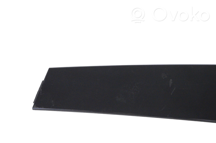 Skoda Enyaq iV Rivestimento modanatura del vetro della portiera anteriore 5LA837902