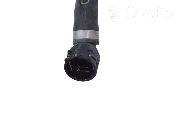 Porsche Taycan 9J1 Tuyau de liquide de refroidissement moteur 9J1121612