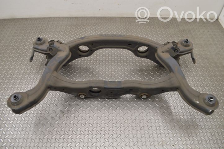 Infiniti Q30 Taka-apurunko A2463502401