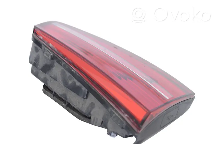 Volkswagen PASSAT B8 Rear/tail lights set 3G9945307E