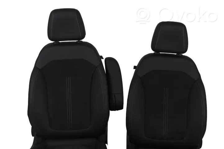 Opel Crossland X Fotele / Kanapa / Komplet 