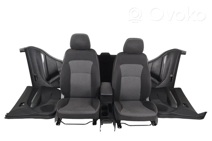 Suzuki Vitara (LY) Juego del asiento 