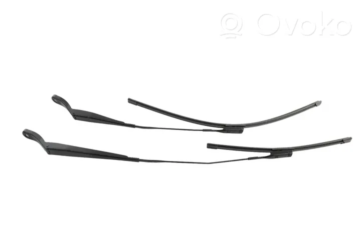 Opel Crossland X Windshield/front glass wiper blade 39079982