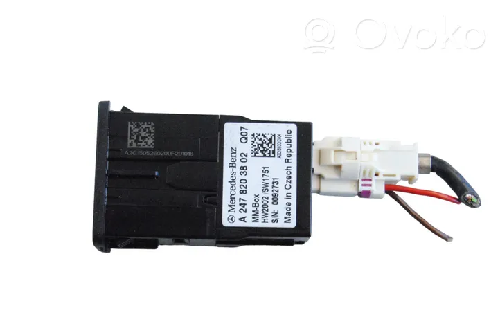 Mercedes-Benz CLA C118 X118 Connecteur/prise USB A2478203802