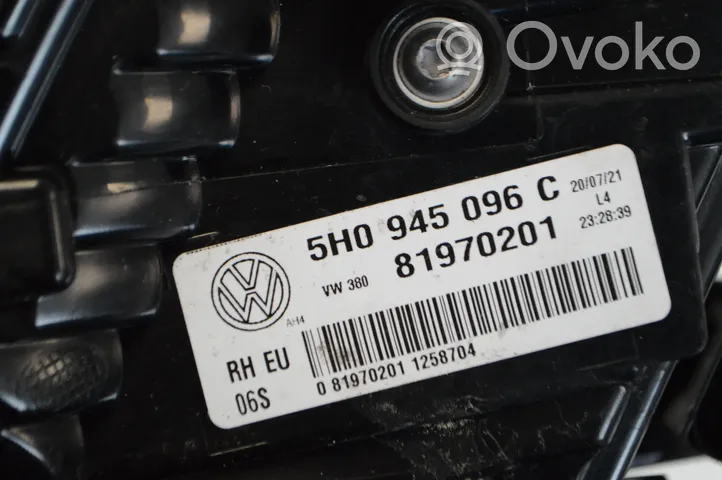 Volkswagen Golf VIII Takavalot 5H0945096C