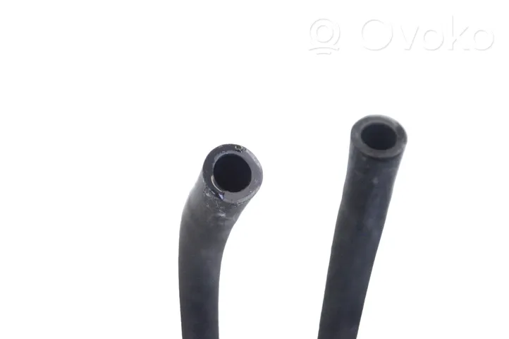 Hyundai Santa Fe Windshield washer fluid hose 