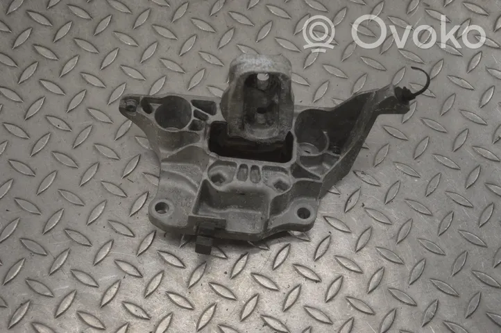 Citroen C4 III e-C4 Supporto di montaggio del motore 9821312980