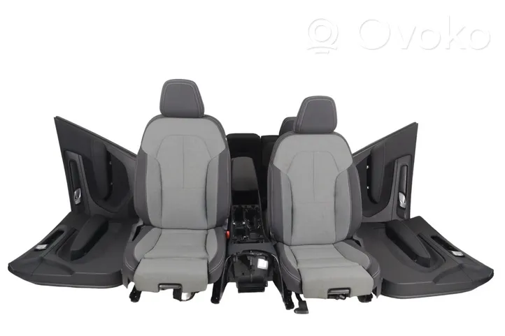 Volvo XC40 Set sedili 