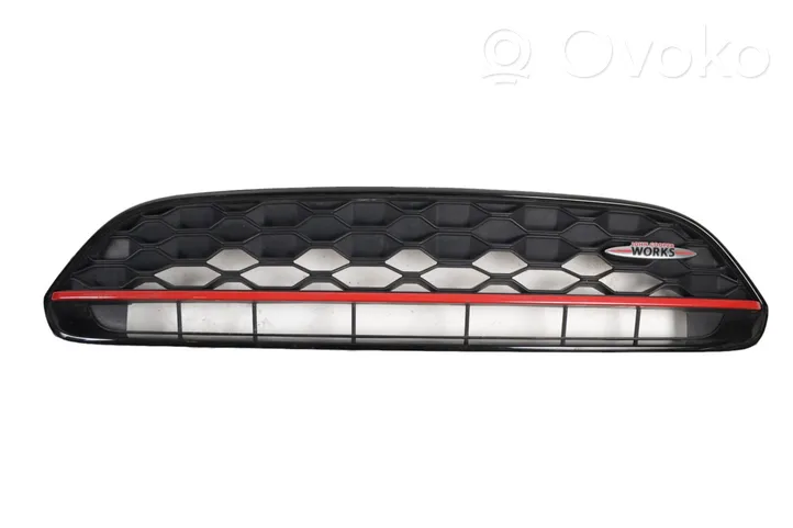 Mini Cooper Countryman F60 Grille calandre supérieure de pare-chocs avant 51137931641