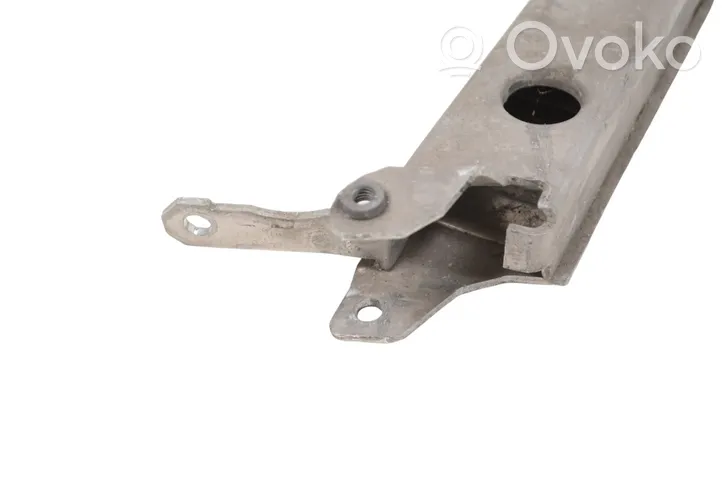 BMW 1 F40 Pannello di fondo di supporto del radiatore 51747325044