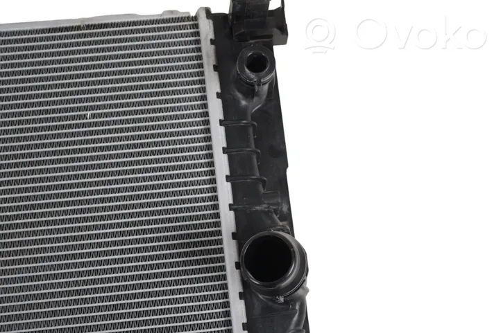 BMW 6 G32 Gran Turismo Радиатор охлаждающей жидкости 17118590047