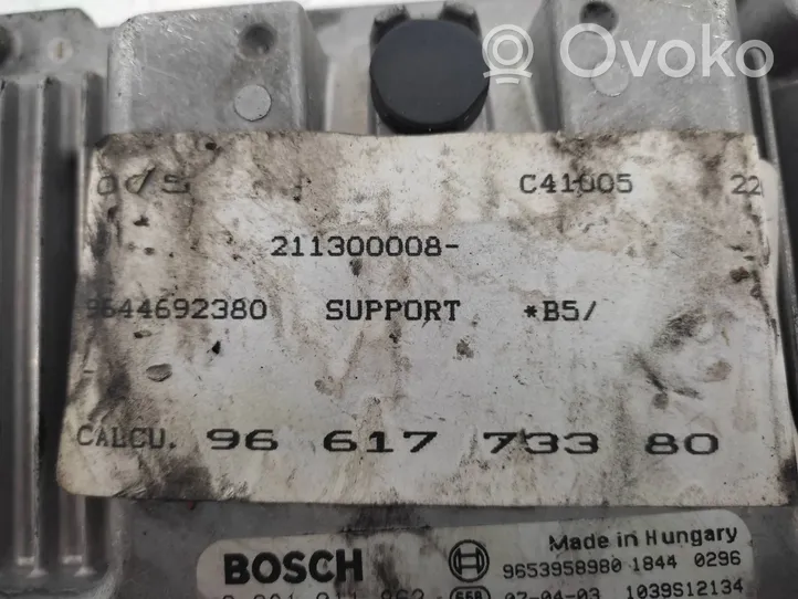 Citroen C4 Aircross Motora vadības bloka ECU 9661773380