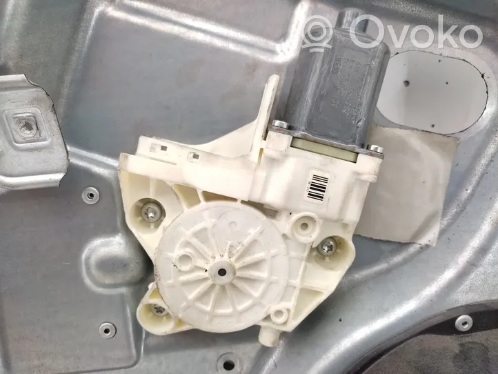 Ford Focus Manualny podnośnik szyby drzwi przednich 1736145