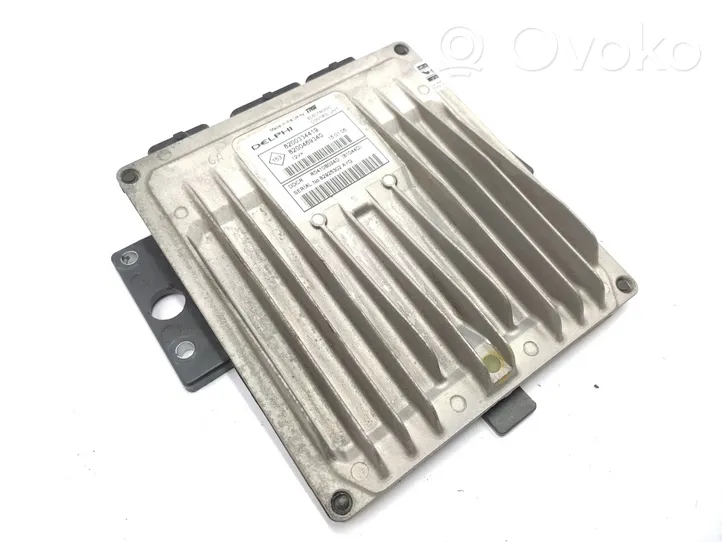 Renault Megane II Komputer / Sterownik ECU silnika 8200334419