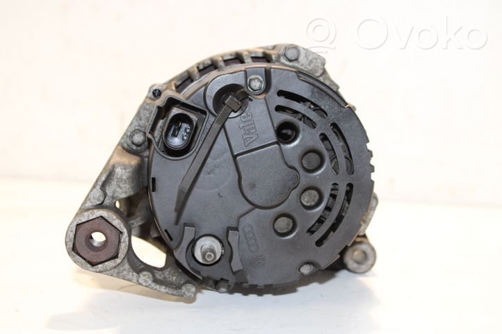 Volkswagen PASSAT B5.5 Generatore/alternatore 06B903016D