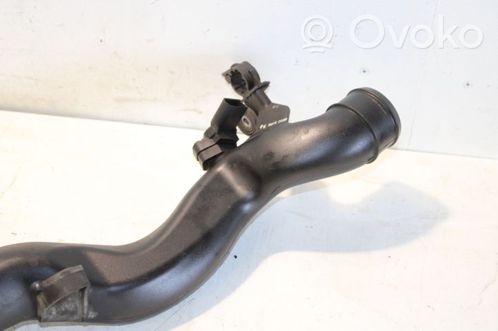 Volkswagen PASSAT B7 Tube d'admission de tuyau de refroidisseur intermédiaire 1K0145770R