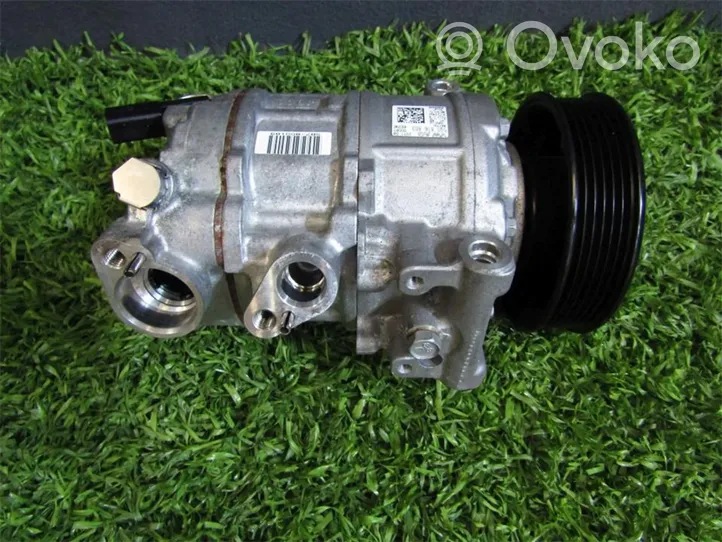 Volkswagen Golf VII Compressore aria condizionata (A/C) (pompa) 5Q0816803
