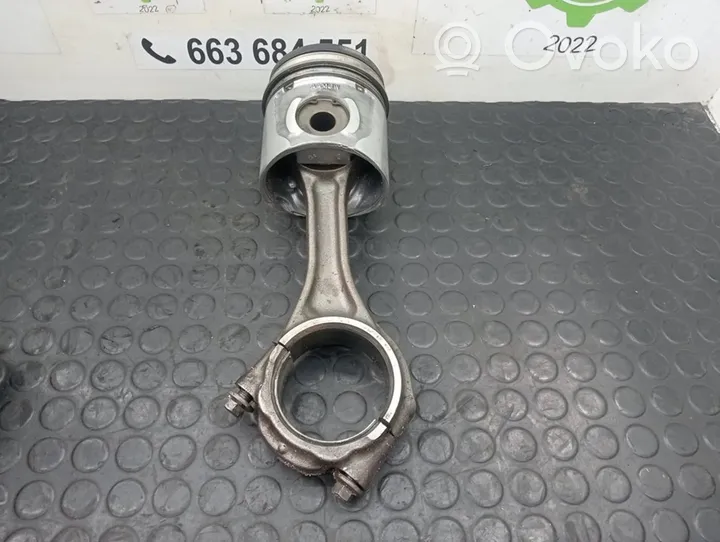 Iveco Daily 3rd gen Piston avec bielle 