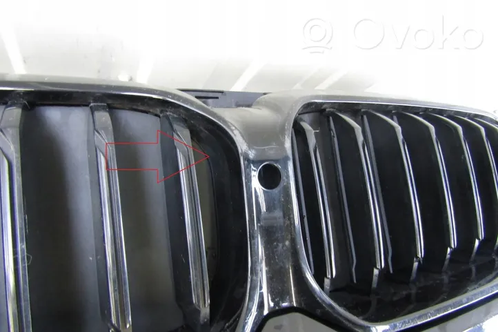 BMW 5 G30 G31 Etupuskuri 5111-8098644