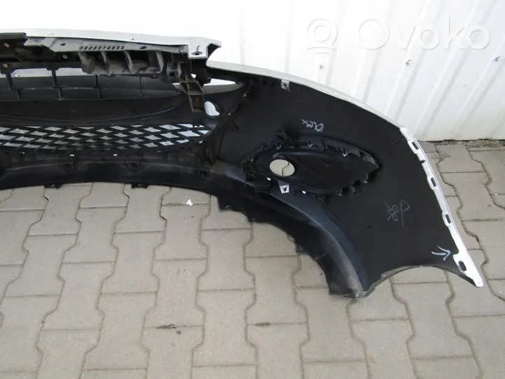 Mazda 5 Paraurti anteriore C513-50031